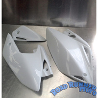 UFO Plastics 4601041 Side Covers side Panels WHITE Honda 